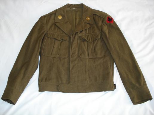 WW2 U.S Ike Jacket 43rd Infantry Division Insignia 1945 Dated