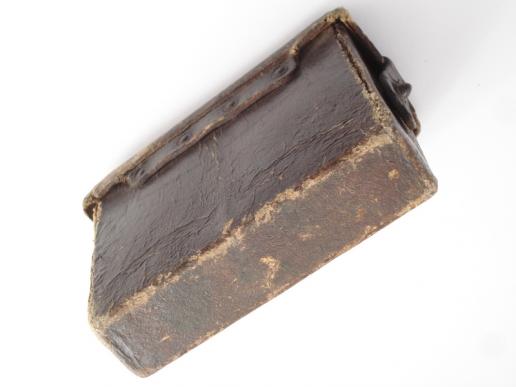 WW2 Imperial Japanese Front Ammunition Pouch