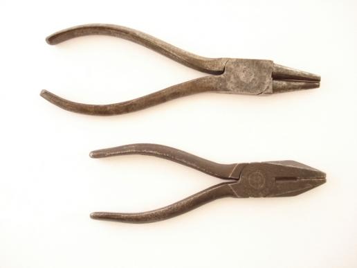 WW2 British Straight Pliers And Circlip Pliers