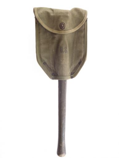 WW2 U.S M1943 Entrenching Tool & Cover, 1944 Dated