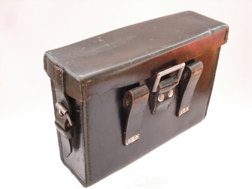 WW2 German Field Phone Transformer/Junction Box & Case