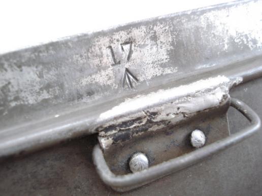WW1 British D-Shaped Mess Tin
