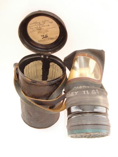 WW2 British Civilian Respirator & Private Purchase Tin