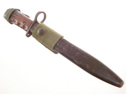 British No7 Mk I /L Bayonet & Frog
