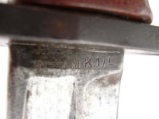 British No7 Mk I /L Bayonet & Frog