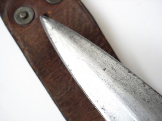 British P'88 MkI 2nd Type, With Rare Land MkII* Scabbard