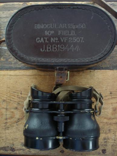 Scarce, British 2.5 x 50 Airborne Troops Binoculars & Case. 1944 Dated