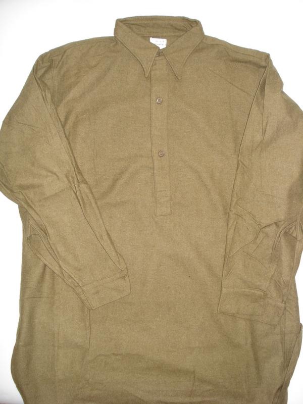 AG Militaria | WW2 British Collar Attached Shirt Size 8, 1945 Dated