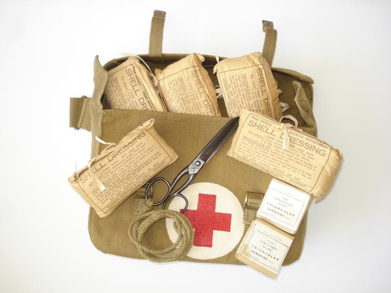 WW2 British Shell Dressings Bag & Contents