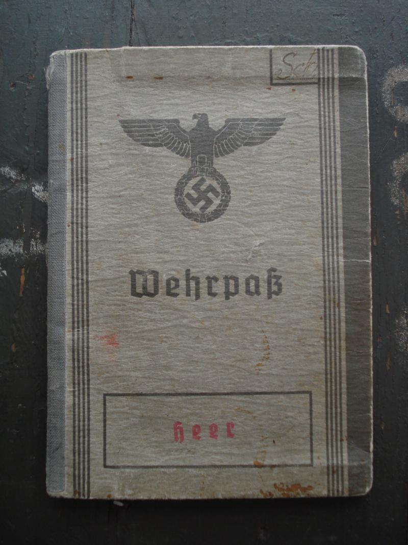 WW2 German Wehrpass