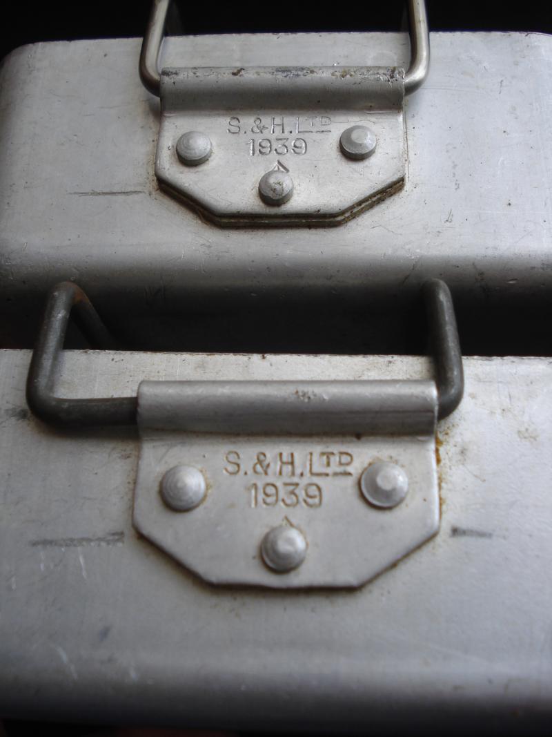 WW2 1939 Dated British Mess Tins