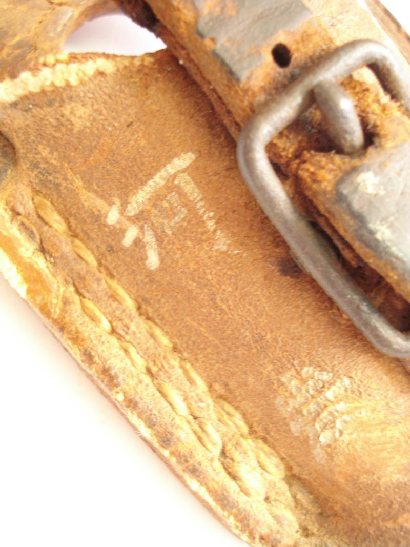 WW2 Japanese Rubberized Fabric Bayonet Frog