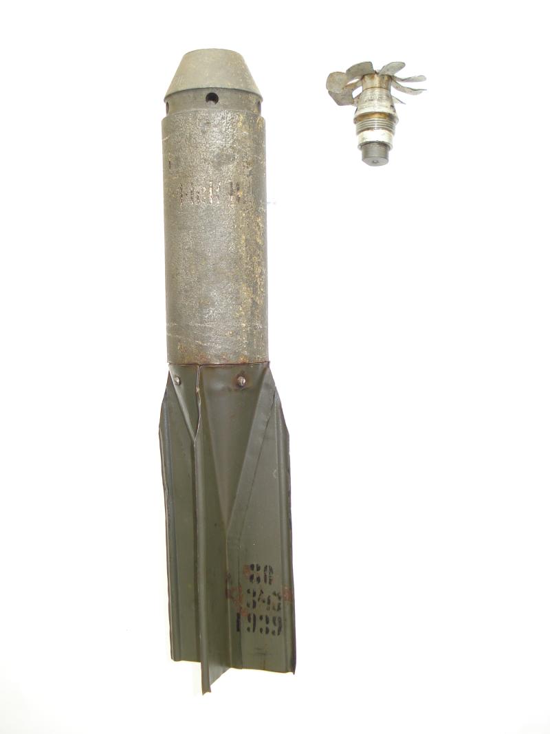 WW2 Russian Incendiary Bomb & Fuze, 1938/9 Dated