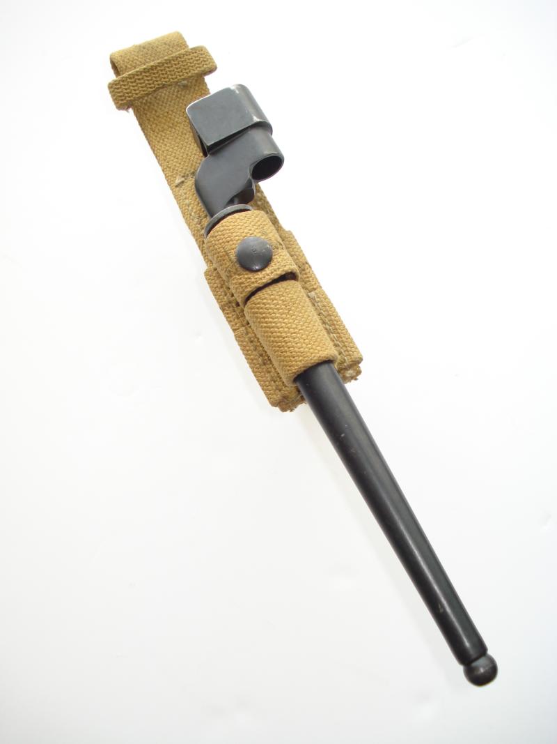 WW2 Canadian No4 MkII Spike Bayonet & Frog