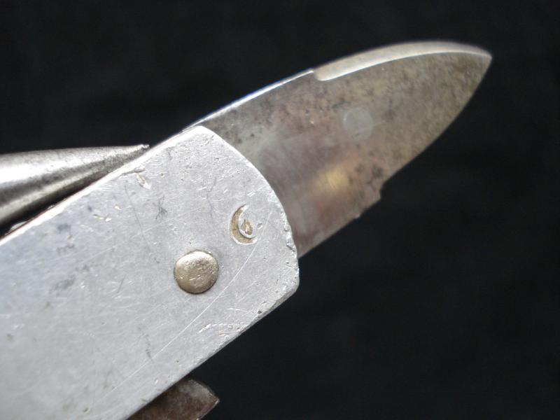 WW2 Canadian Clasp Knife