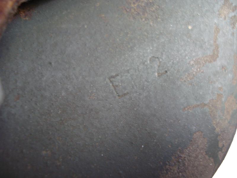 WW2 German M42 Single Decal Helmet