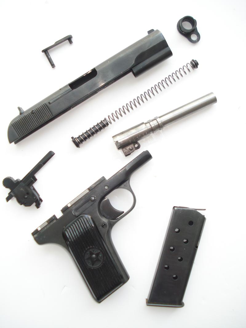Deactivated Russian TT33 Pistol, holster & Spare Magazine