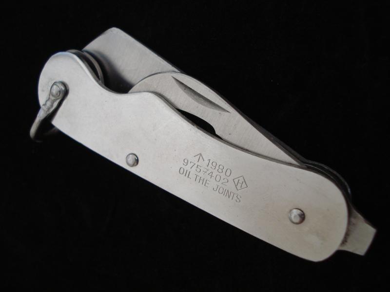 Post-War British Clasp Knife