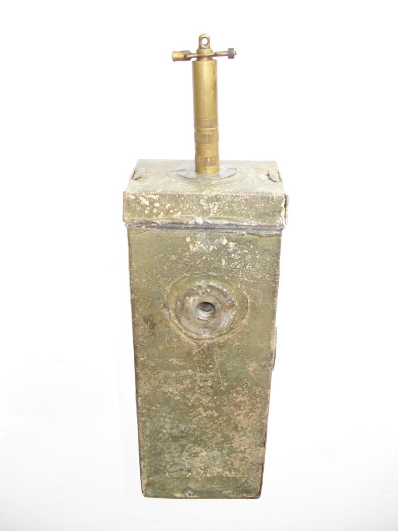 WW2 German 1kg Charge & ZZ-35 Igniter