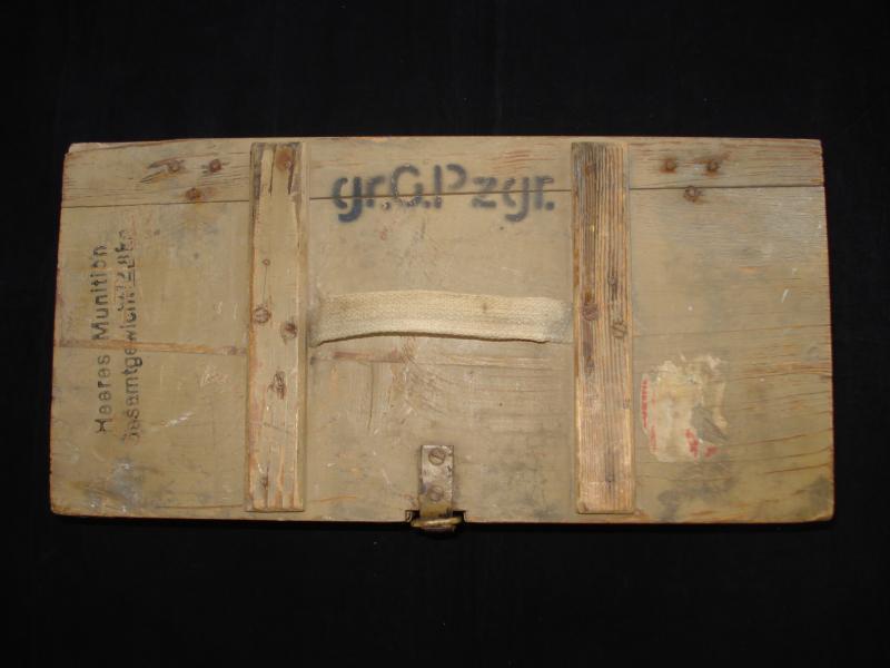 WW2 German Large Anti-Tank Rifle Grenade Transit Crate