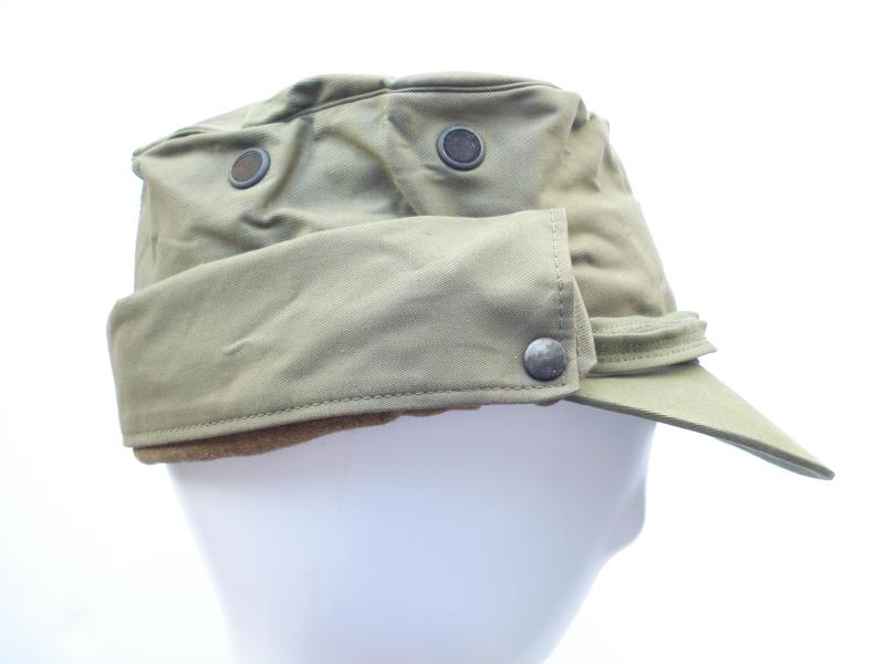 1950's British waterproof 'Cap Combat'